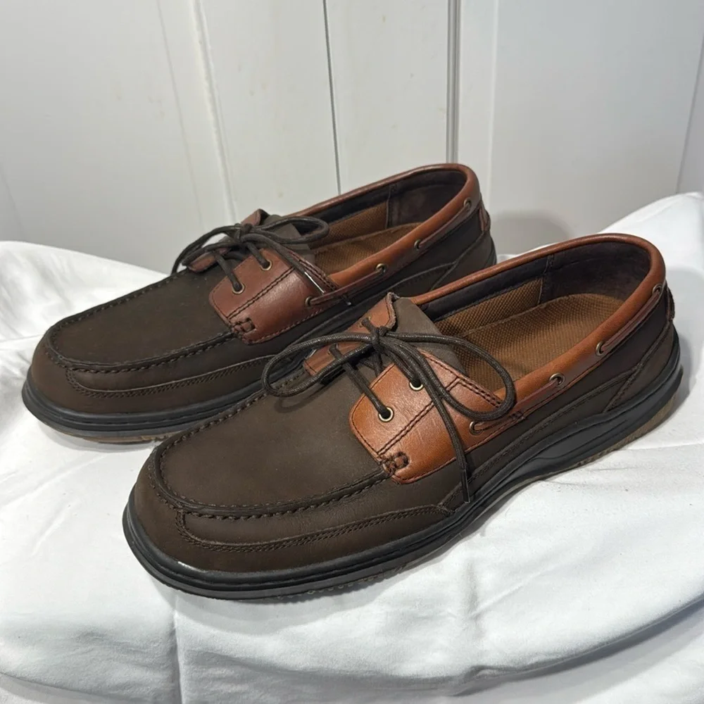 Bass Men's Brown Leather Loafers like new!